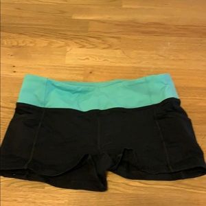 Forever21 workout short medium black and turq